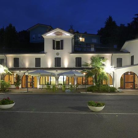 Hotel Ristorante La Grotta Castiglione delle Stiviere Kültér fotó